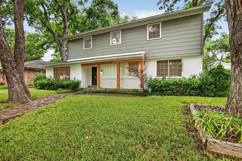 9551 Highedge Drive, Dallas TX 75238 - Photo 2