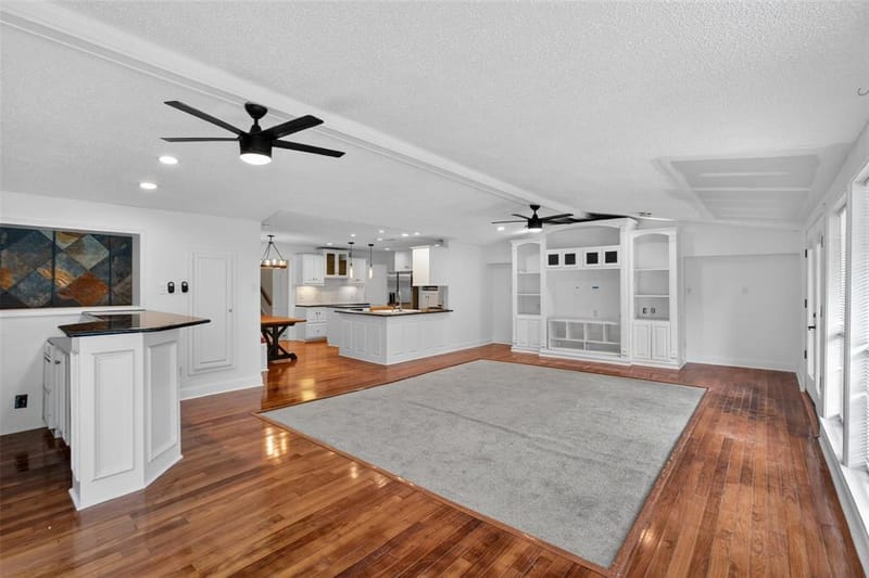 9551 Highedge Drive, Dallas TX 75238 - Photo 17