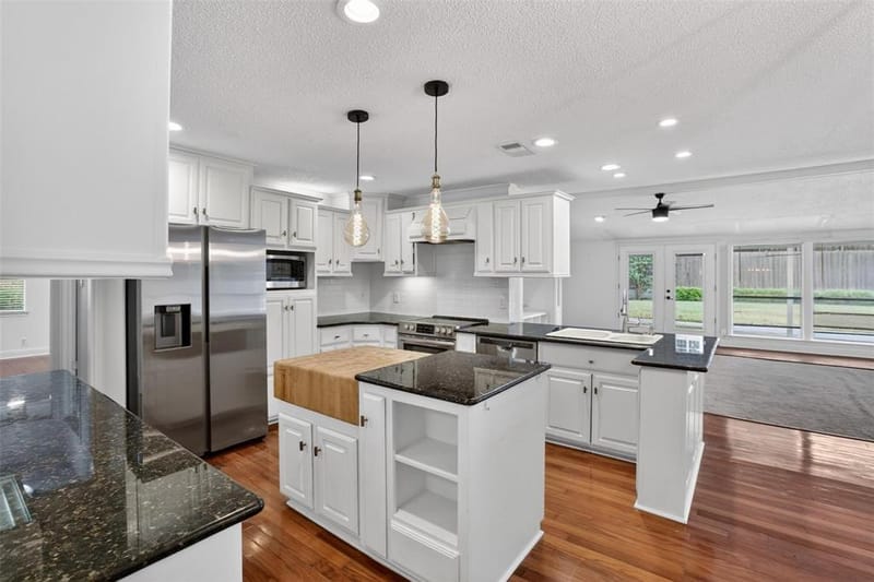 9551 Highedge Drive, Dallas TX 75238 - Photo 9