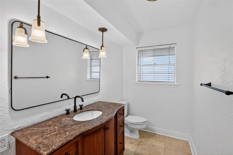 9551 Highedge Drive, Dallas TX 75238 - Photo 19