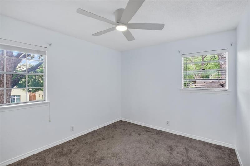 9551 Highedge Drive, Dallas TX 75238 - Photo 31