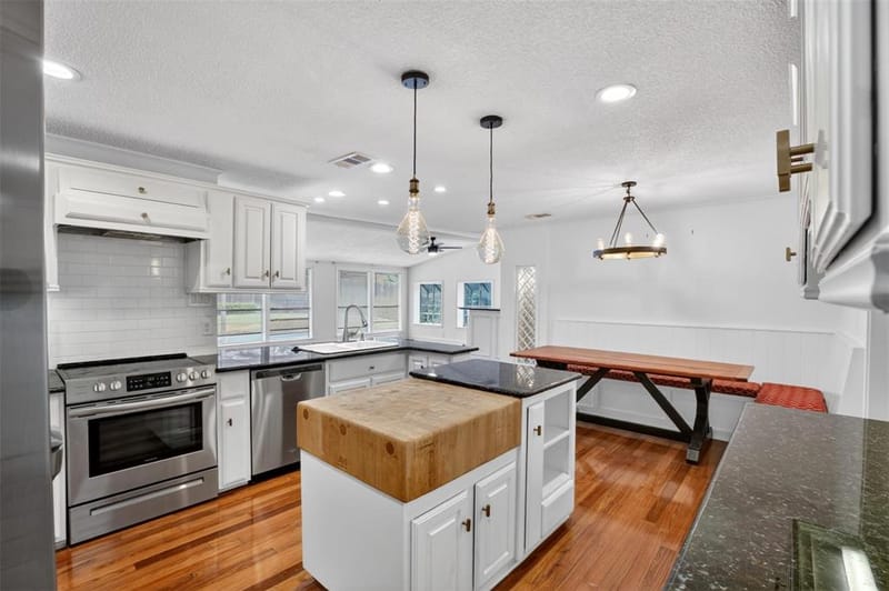 9551 Highedge Drive, Dallas TX 75238 - Photo 8
