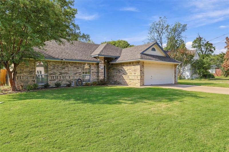 411 W Spring Street, Weatherford TX 76086 - Photo 30