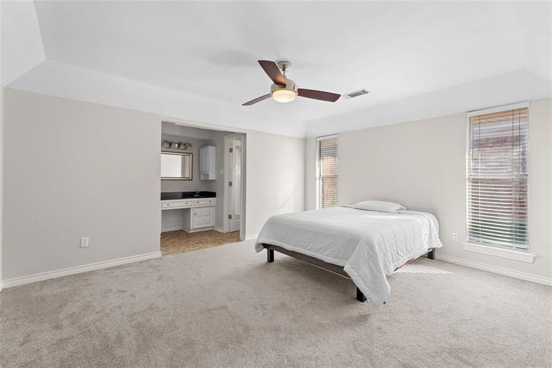6907 Pickrell Drive, Dallas TX 75227 - Photo 17