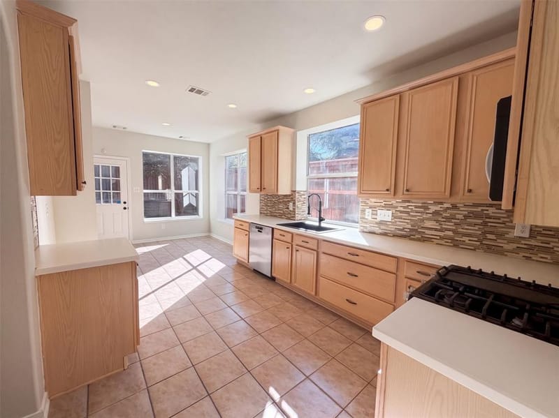 6208 Branchwood Trail, Flower Mound TX 75028 - Photo 10
