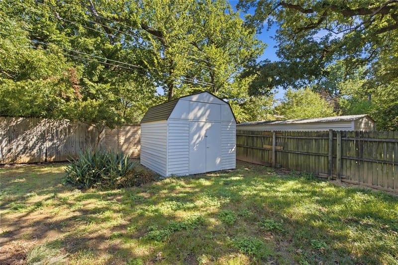 516 Caduceus Lane, Hurst TX 76053 - Photo 36