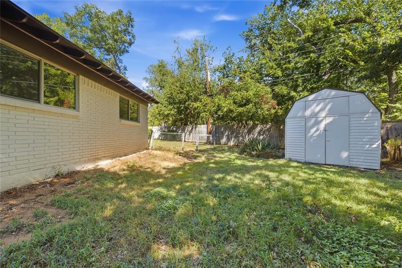 516 Caduceus Lane, Hurst TX 76053 - Photo 35