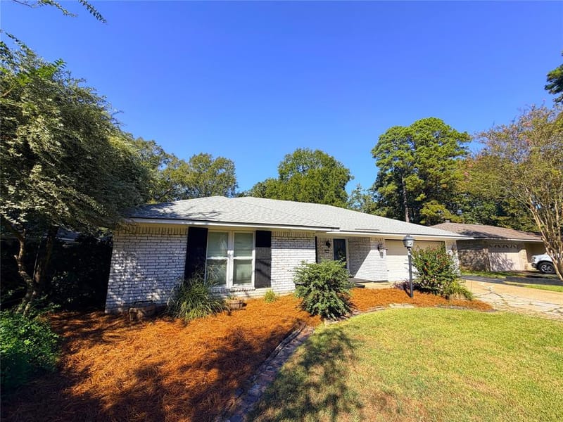 211 Chimney Lane, Haughton LA 71037