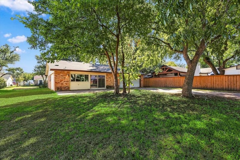 738 Timberdale Street, Grand Prairie TX 75052 - Photo 25