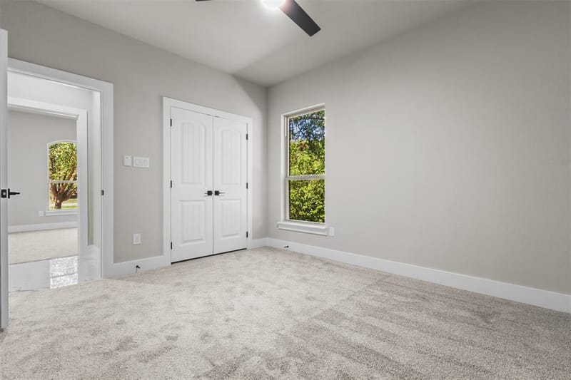 1594 E Springcrest Circle, Lancaster TX 75134 - Photo 13