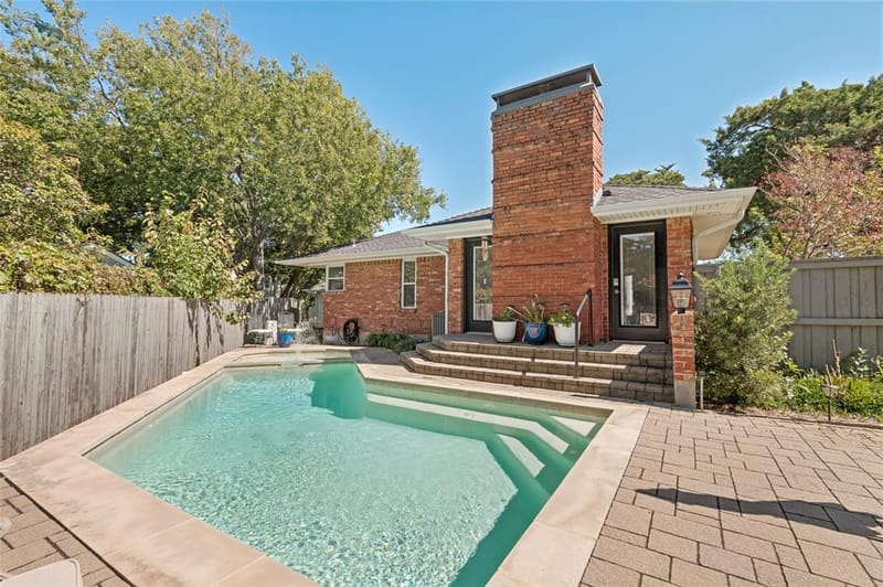 447 W Colorado Boulevard, Dallas TX 75208 - Photo 27
