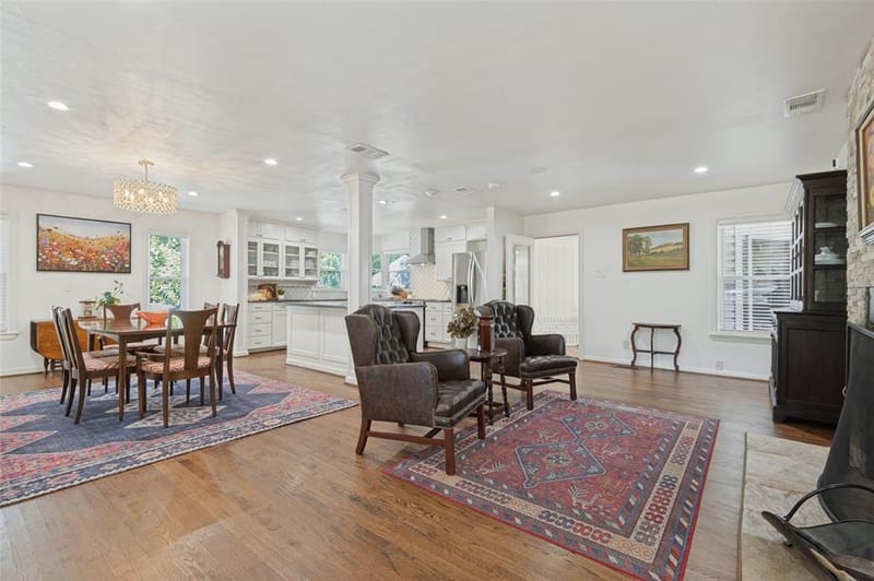 447 W Colorado Boulevard, Dallas TX 75208 - Photo 10