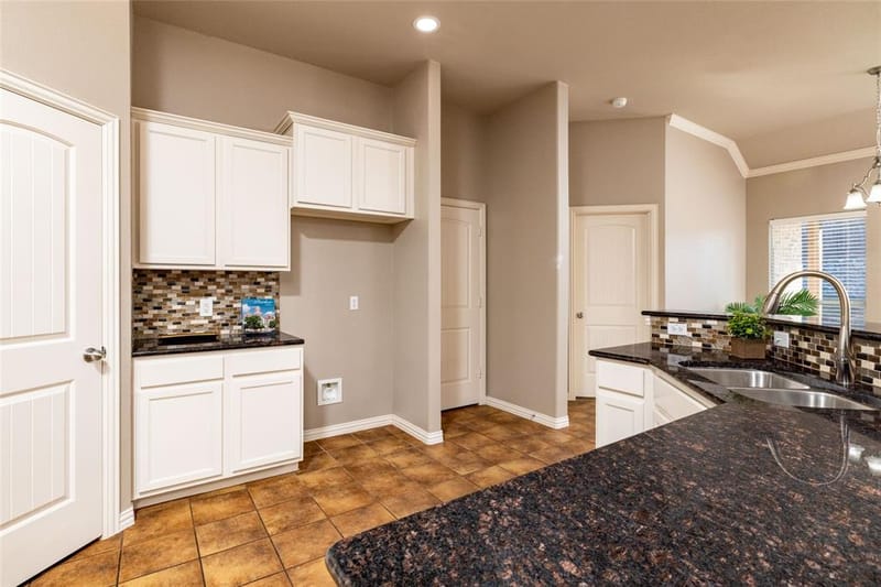 1505 Stetson Drive, Weatherford TX 76087 - Photo 11