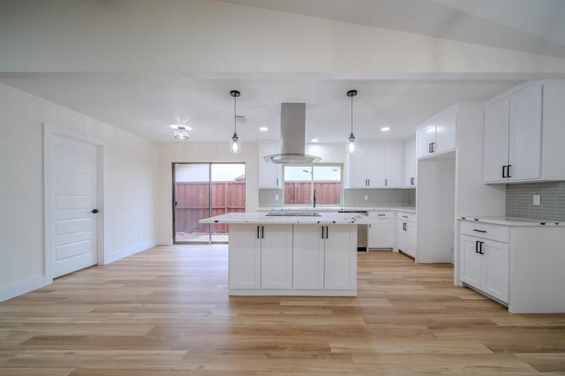 5109 Presidio Drive, Garland TX 75043 - Photo 7