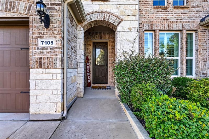 7105 Elk Springs Drive, Argyle TX 76226 - Photo 3