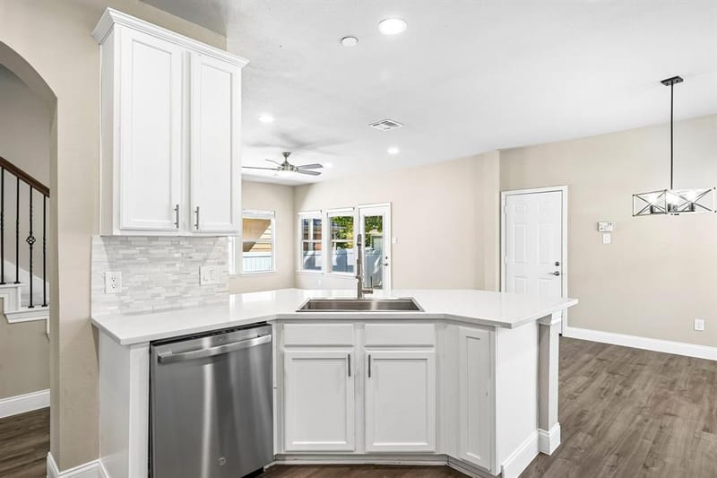 1009 Wenk Drive, Savannah TX 76227 - Photo 12