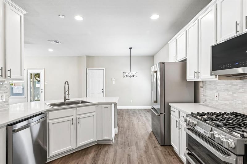 1009 Wenk Drive, Savannah TX 76227 - Photo 11