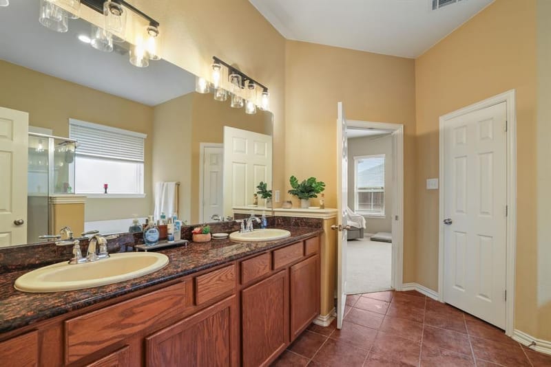 1213 Egret Court, Little Elm TX 75068 - Photo 16