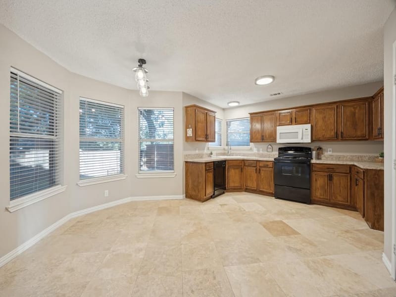 1709 Quail Drive, Garland TX 75040 - Photo 8