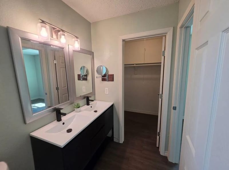 421 Allencrest Drive, White Settlement TX 76108 - Photo 10