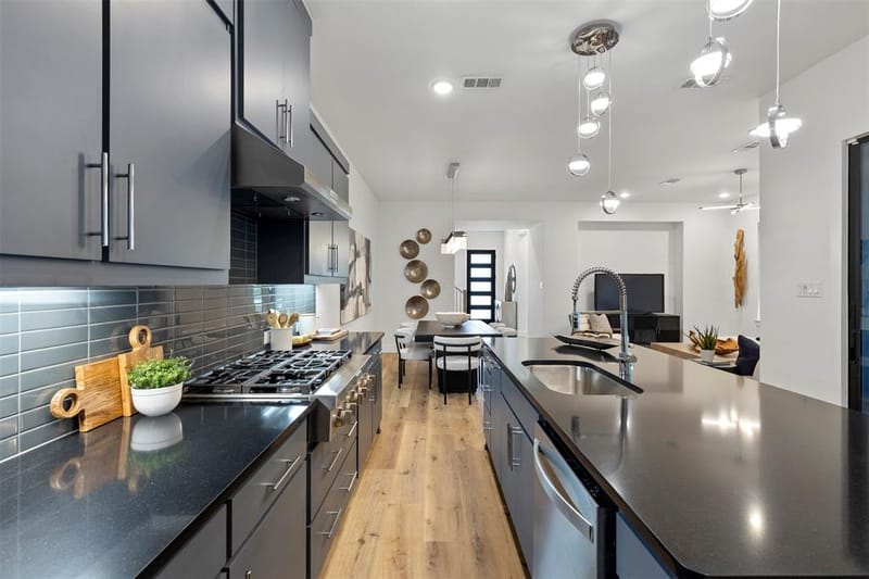 7312 Collin Mckinney Parkway, McKinney TX 75070 - Photo 13