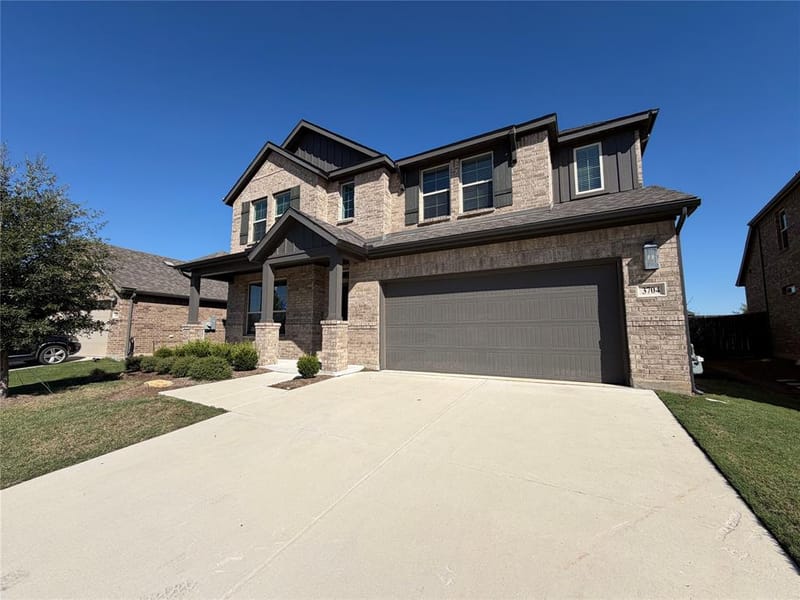 3704 Bluestem Boulevard, Denton TX 76226