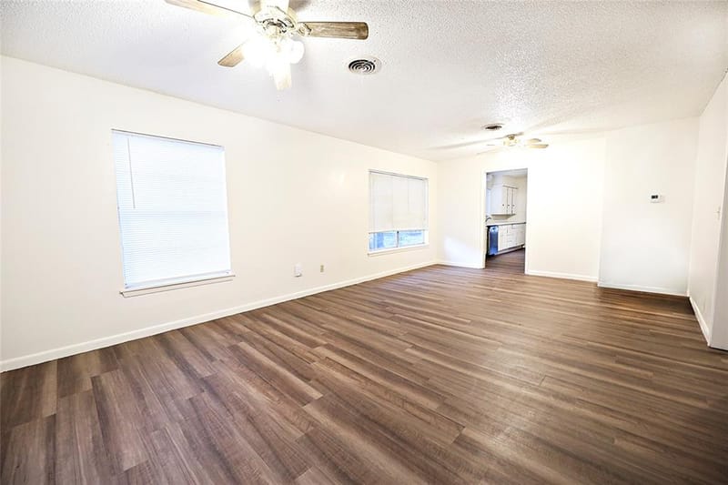 507 Orchard Street, Bowie TX 76230 - Photo 8