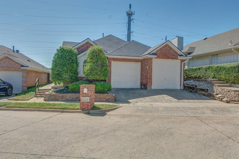 1224 Falcon Trail, Bedford TX 76021 - Photo 17