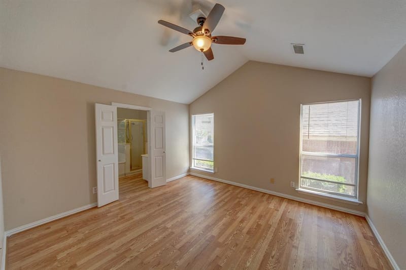 1224 Falcon Trail, Bedford TX 76021 - Photo 4