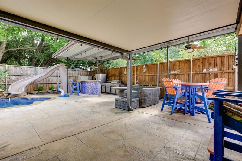 4948 Shady Oak Trail, Grand Prairie TX 75052 - Photo 2