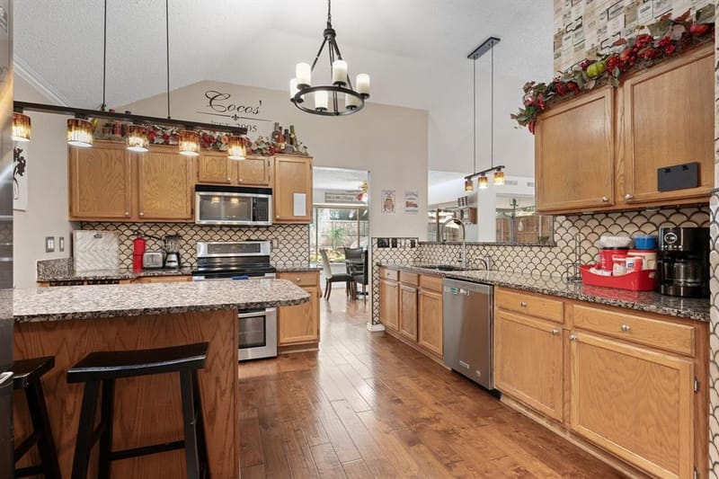 4948 Shady Oak Trail, Grand Prairie TX 75052 - Photo 8