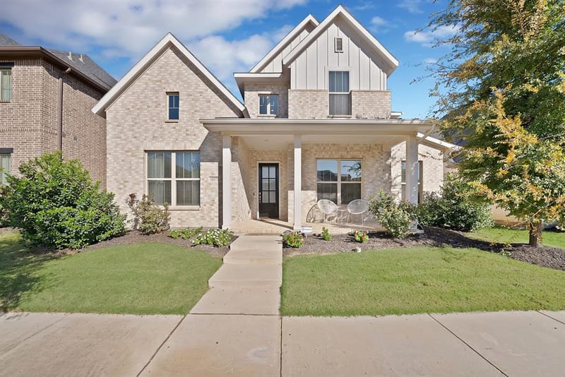 1837 Averi Lane, Farmers Branch TX 75234
