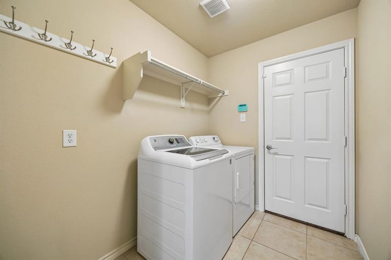 504 Valencia Drive, Arlington TX 76002 - Photo 23