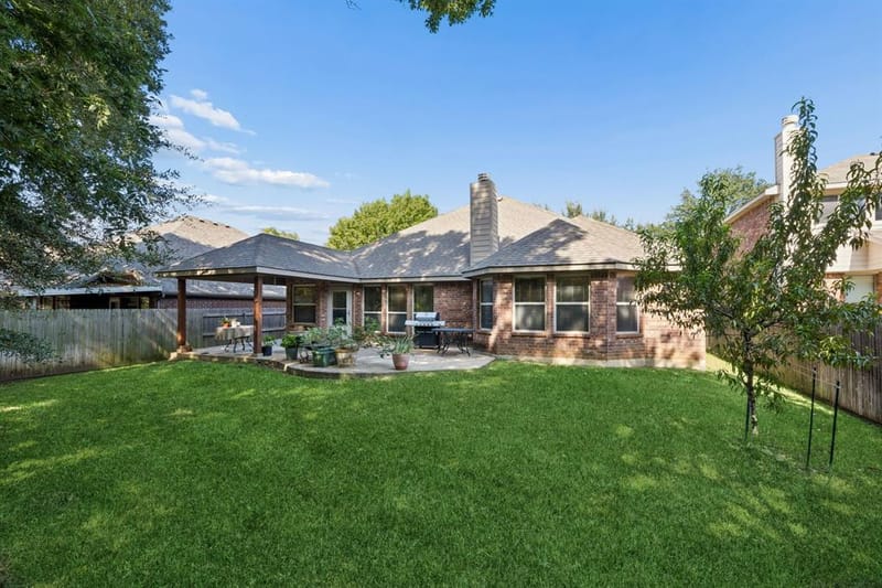 504 Valencia Drive, Arlington TX 76002 - Photo 26