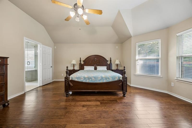 504 Valencia Drive, Arlington TX 76002 - Photo 14