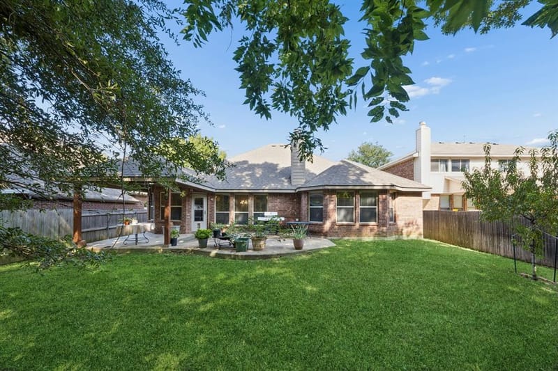 504 Valencia Drive, Arlington TX 76002 - Photo 25