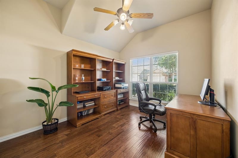 504 Valencia Drive, Arlington TX 76002 - Photo 21