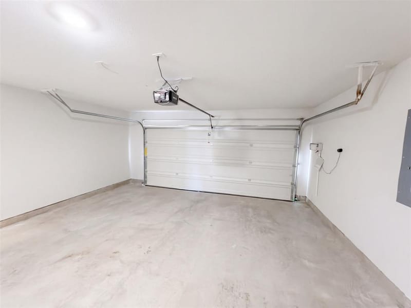 517 Bronze Circle W, Springtown TX 76082 - Photo 23