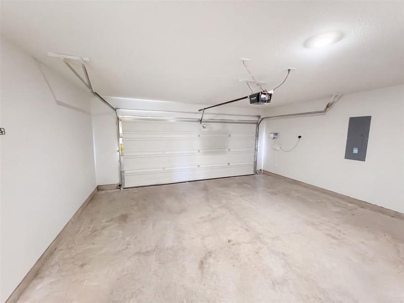 517 Bronze Circle W, Springtown TX 76082 - Photo 22