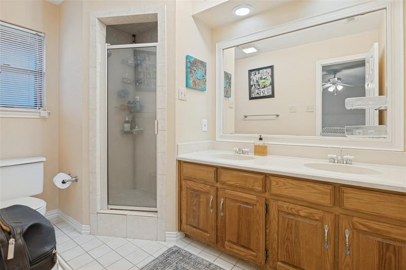 2403 Radcliffe Drive, Arlington TX 76012 - Photo 19