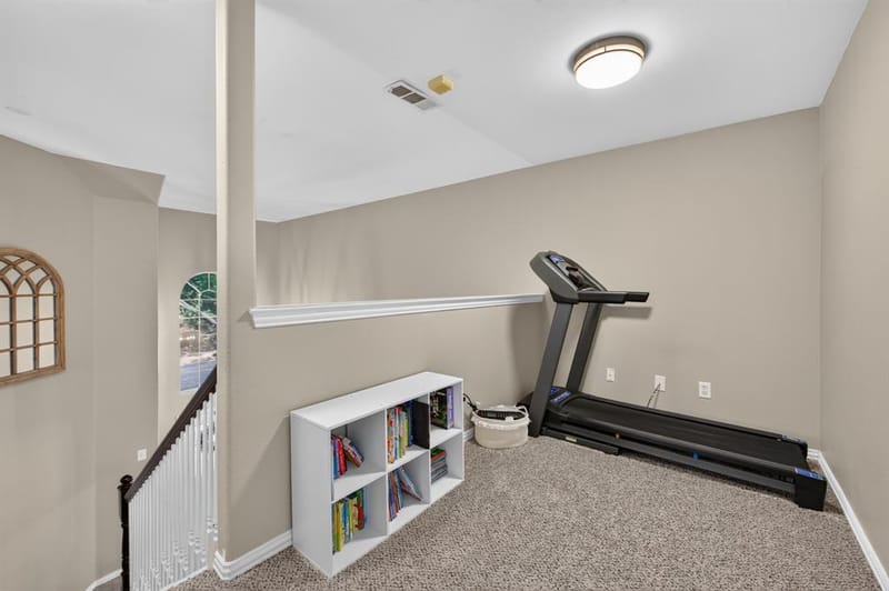 2039 Camelot Drive, Lewisville TX 75067 - Photo 17