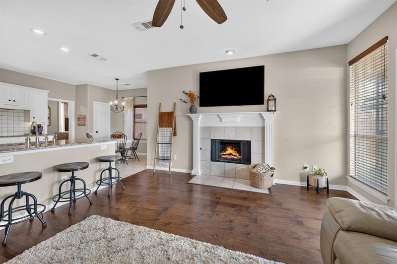 2039 Camelot Drive, Lewisville TX 75067 - Photo 12