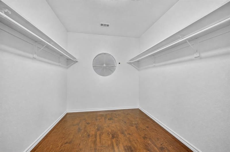 2039 Camelot Drive, Lewisville TX 75067 - Photo 24
