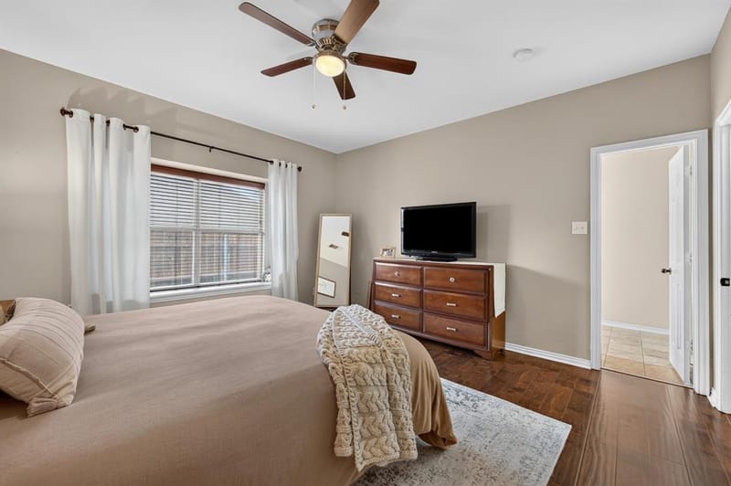 2039 Camelot Drive, Lewisville TX 75067 - Photo 18