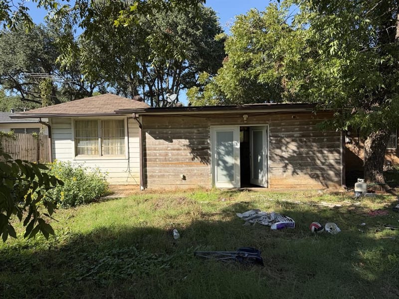 1202 W Tucker Boulevard, Arlington TX 76013 - Photo 34