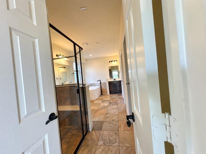 7139 Playa Norte Drive, Grand Prairie TX 75054 - Photo 13