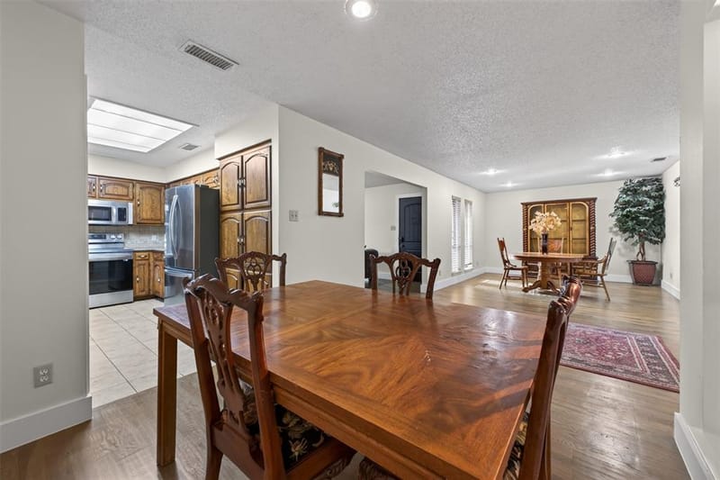 2304 Belfry Court, Arlington TX 76011 - Photo 12