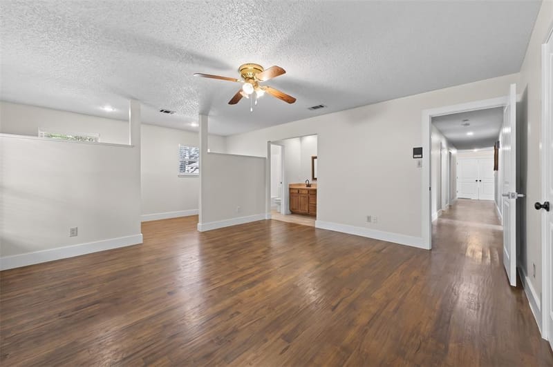 2304 Belfry Court, Arlington TX 76011 - Photo 18