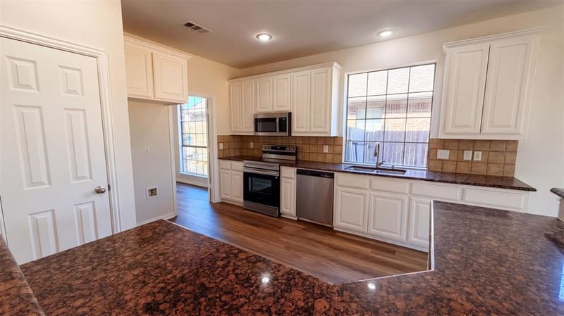 610 Louder Way, Fate TX 75087 - Photo 11
