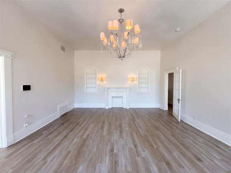 1012 W 3rd Avenue, Corsicana TX 75110 - Photo 7